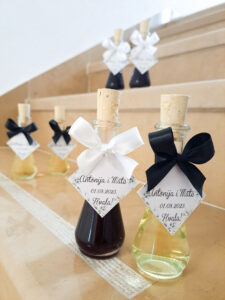 zahvalnice za goste, čokalji sa višnjom i medicom